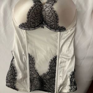 Victoria’s Secret push up bustier